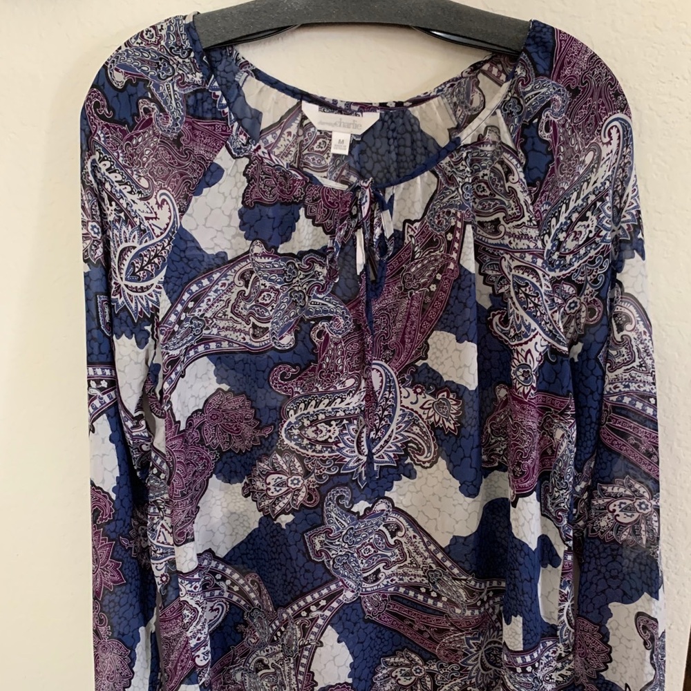3/$15🌼 Charming Charlie’s - Top Medium